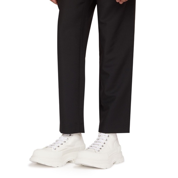 ❌SOLD❌ALEXANDER MCQUEEN
Tread Slick sneakers - Picture 8 of 15